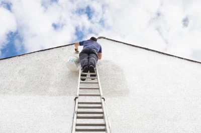 Peinture extérieure à Roumégoux — façades et ravalement